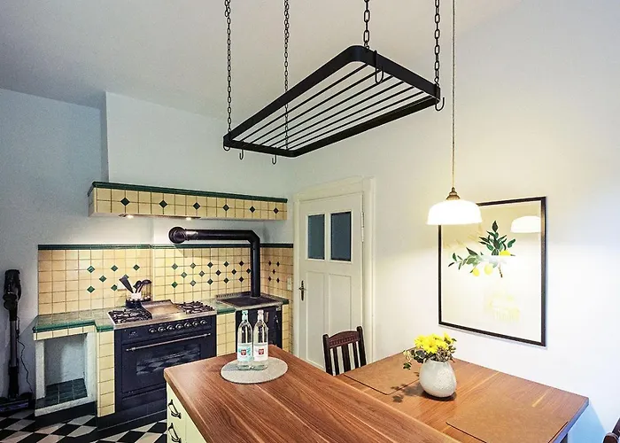 Nussbaumer - Business-und In Bester Lage Arnstadt