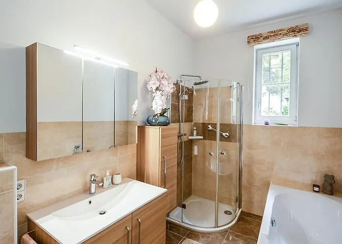 Nussbaumer - Business-und In Bester Lage * Arnstadt